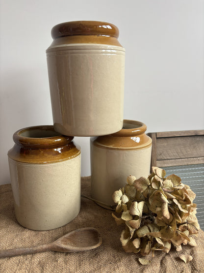 Stoneware Pot